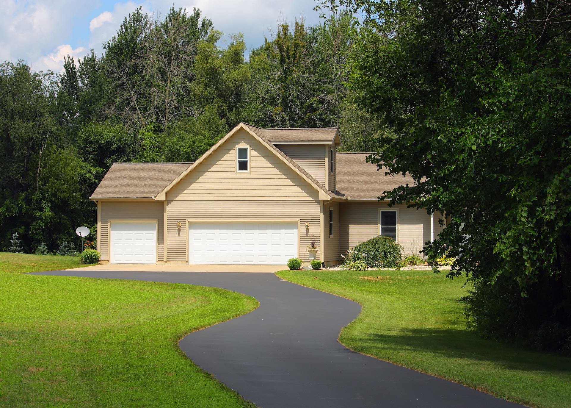 Driveway Resurfacing Service In Holland MI Stripe A Lot